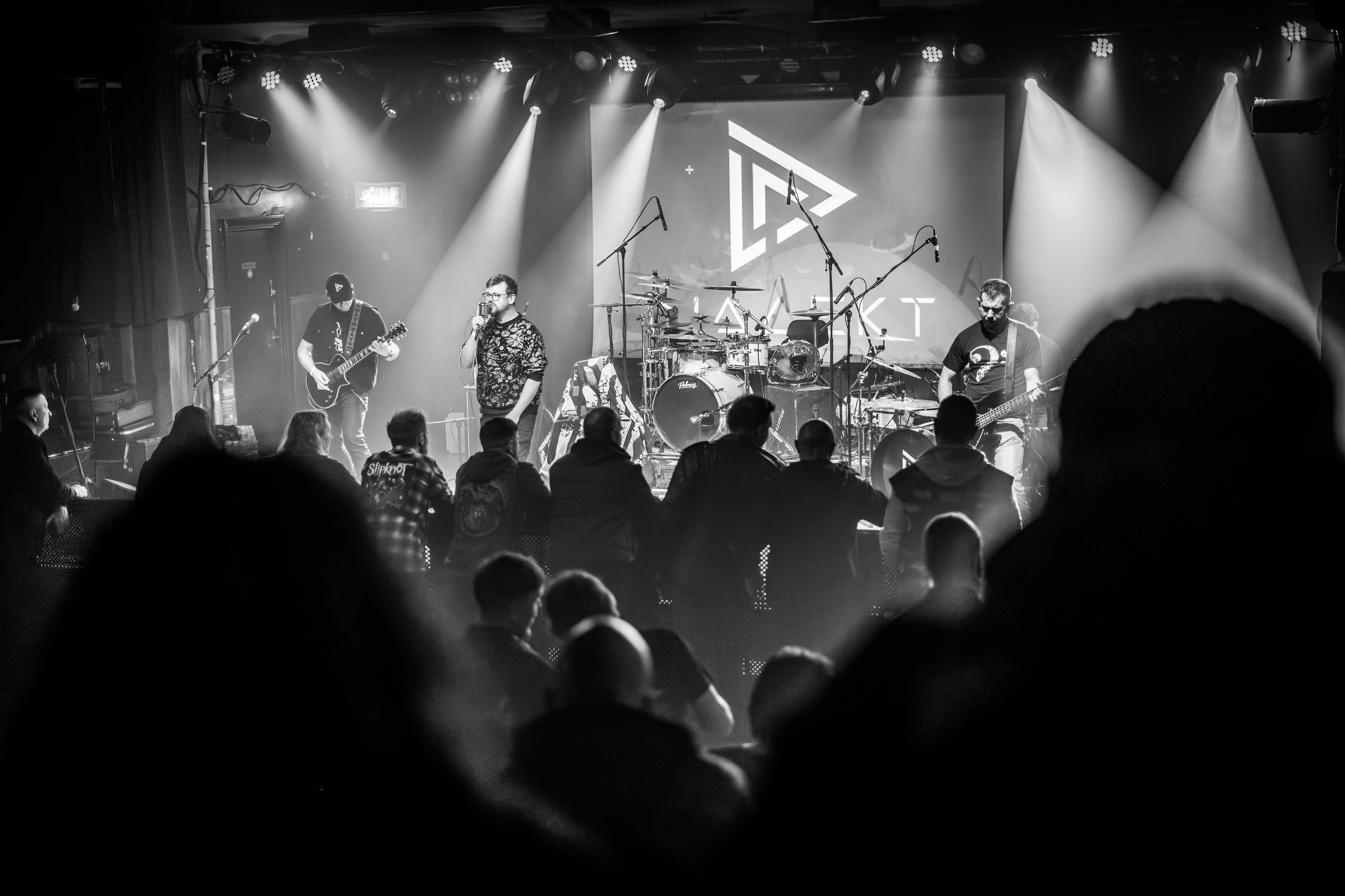Dialekt live at Scala London