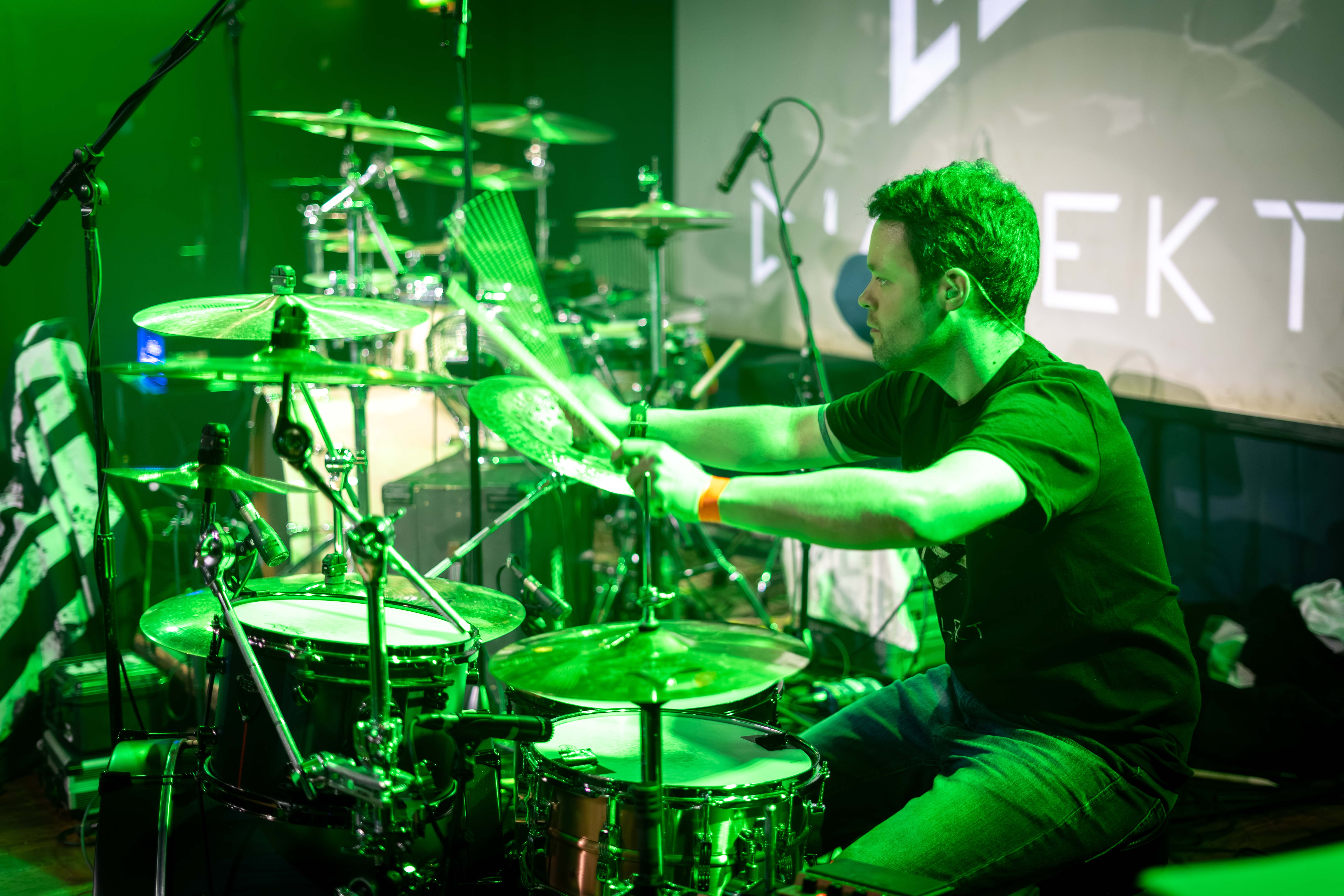 Dialekt live at Scala London